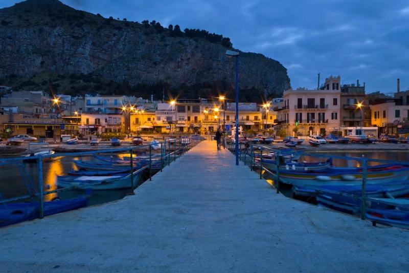 Near The Beach Palermo Exterior photo